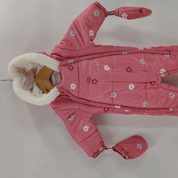 Mayoral infant size 2 to 4 months pink floral with hood easy in and off - Picture 2 of 11